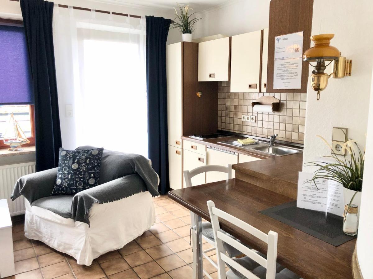 Apartments Zur Schoenen Aussicht Busum Bagian luar foto